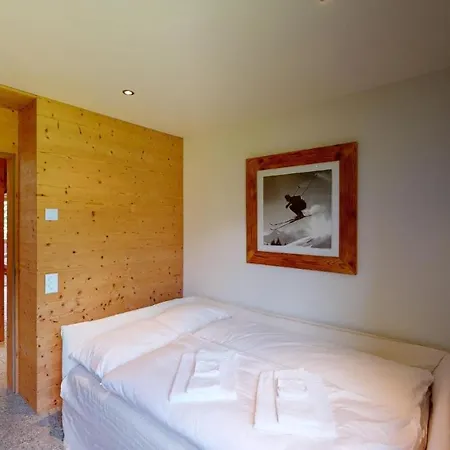 Abitaziun Blaunca - *