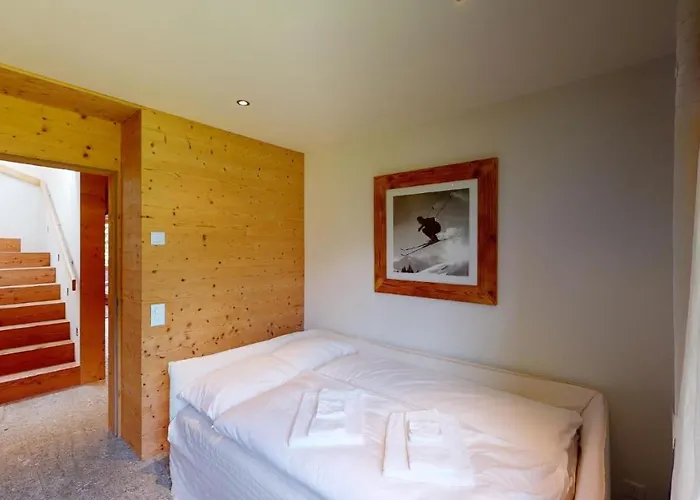 Abitaziun Blaunca - *